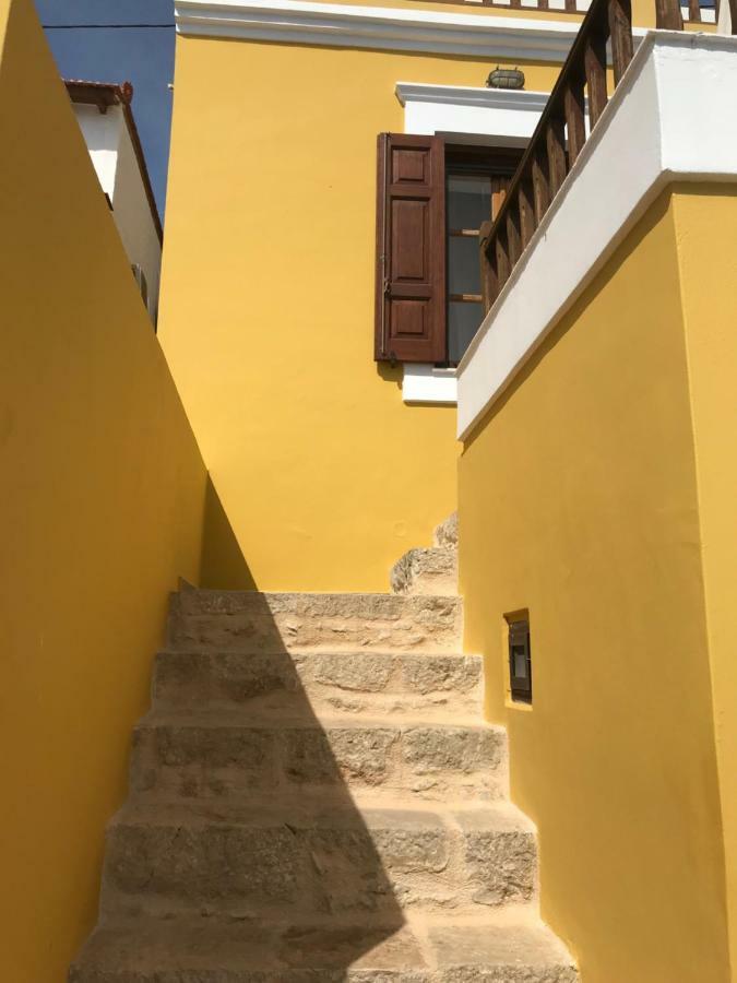 Villa Amalia Chalki Town Екстериор снимка